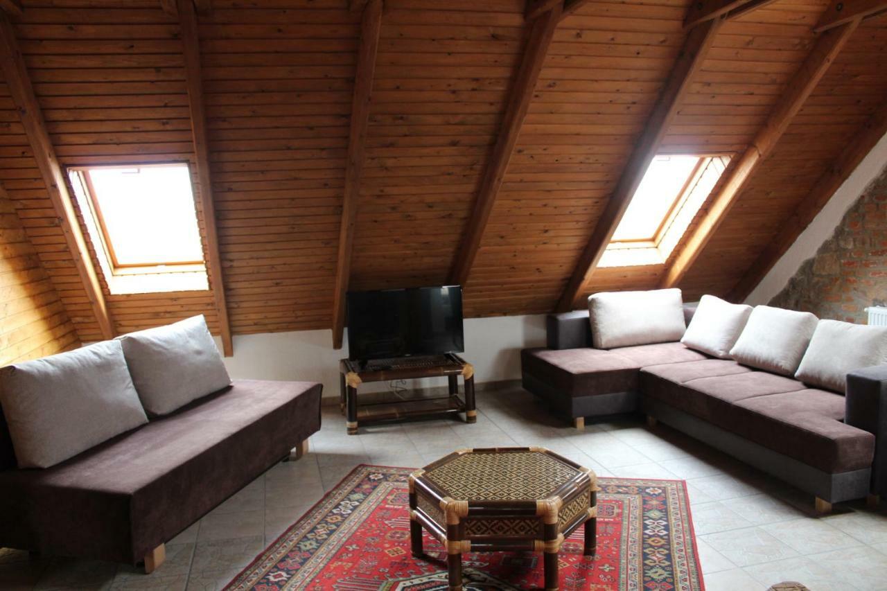 Magtár Appartement *